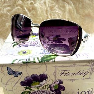 Steve Madden Shades w/gray trim